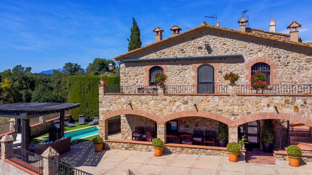 Cal Bisbe, Your Rural Holiday Home Capmany 外观 照片